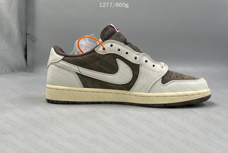 Travis Scott x Air Jordan 1 Low Reverse Mocha 4