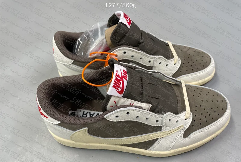 Travis Scott x Air Jordan 1 Low Reverse Mocha 5