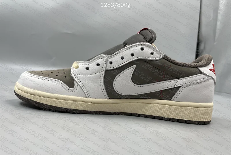 Travis Scott x Air Jordan 1 Low Reverse Mocha 9