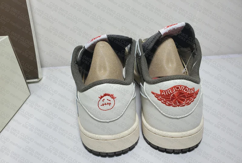 Travis Scott x Air Jordan 1 Low Reverse Mocha 2