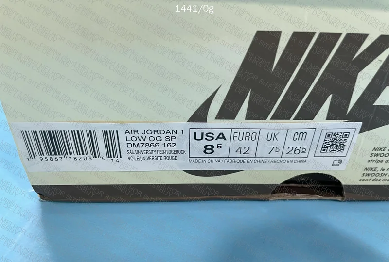 Travis Scott x Air Jordan 1 Low Reverse Mocha 2