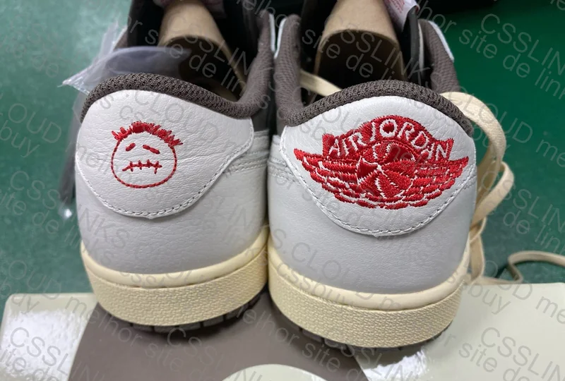 Travis Scott x Air Jordan 1 Low Reverse Mocha