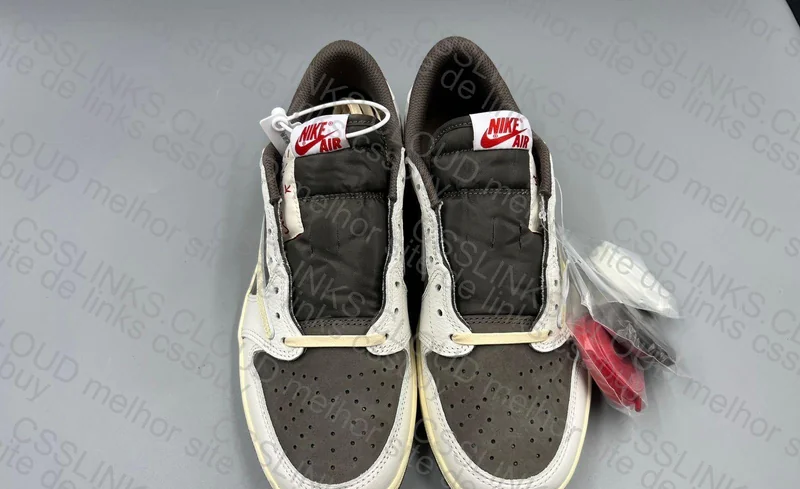 Travis Scott x Air Jordan 1 Low Reverse Mocha - FK 330y 4