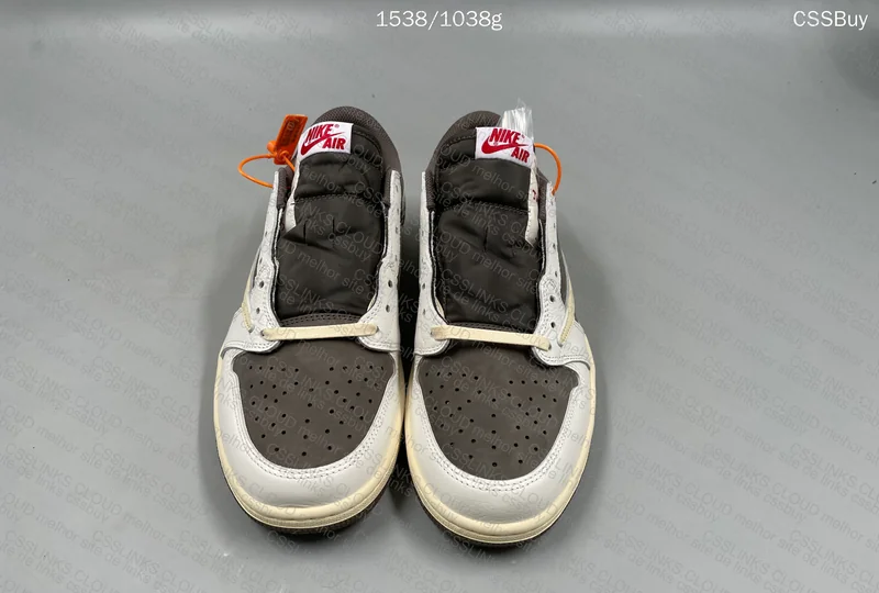 Travis Scott x Air Jordan 1 Low Reverse Mocha (GL?) 3