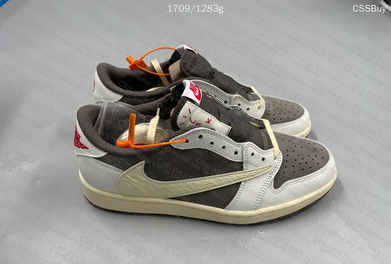 Travis Scott x Air Jordan 1 Low Reverse Mocha (GL ?) 7