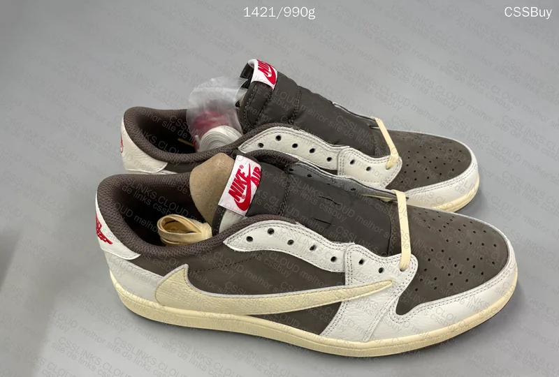 Travis Scott x Air Jordan 1 Low Reverse Mocha (GL?) 4