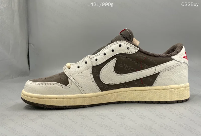 Travis Scott x Air Jordan 1 Low Reverse Mocha (GL?) 6