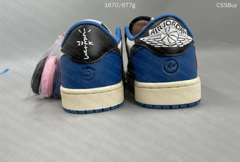 Travis Scott x Air Jordan 1 Low TS 3