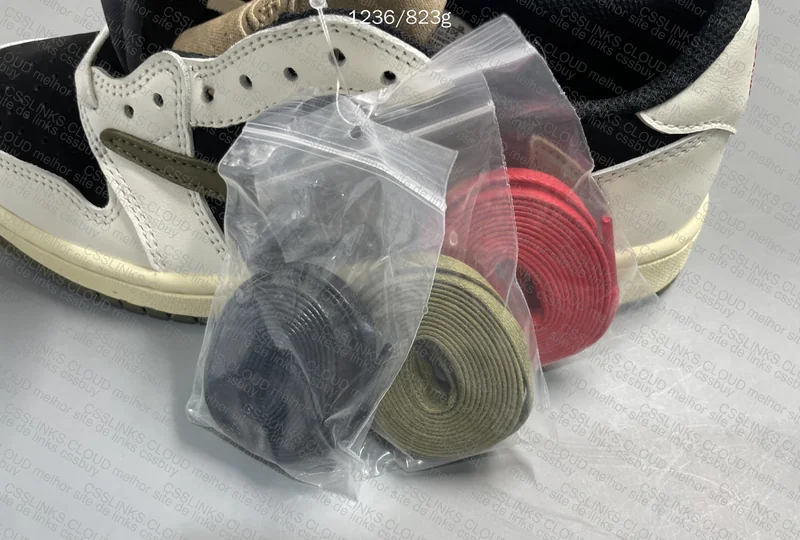Travis Scott x Air Jordan 1 Olive 9