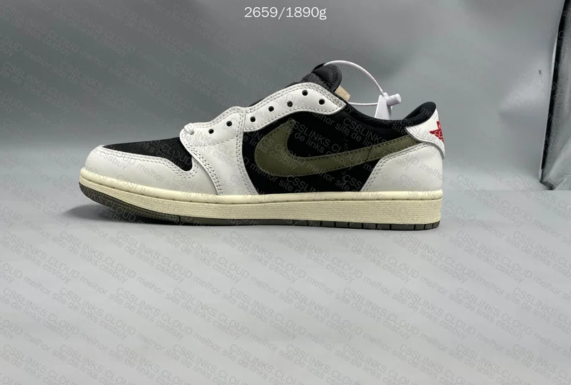 Travis Scott x Air Jordan 1 Olive Y3 4