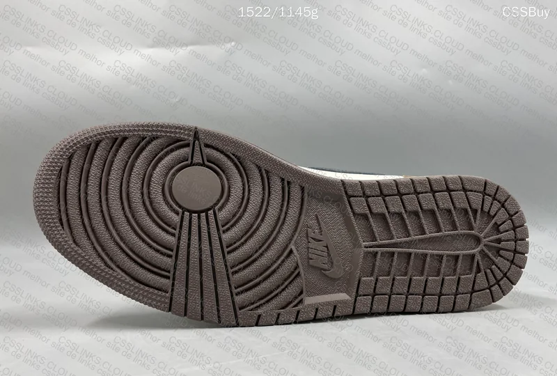 Travis Scott x Air Jordan 1 Retro High Dark Mocha 10