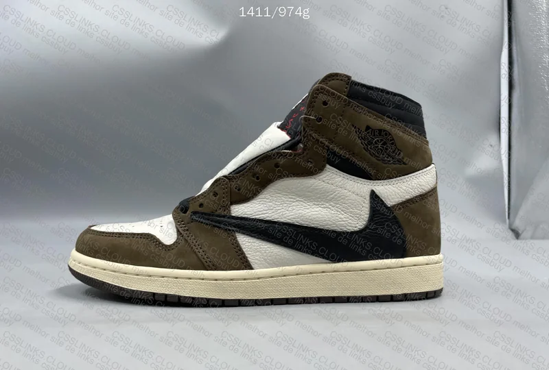 Travis Scott x Air Jordan 1 Retro High Dark Mocha 9