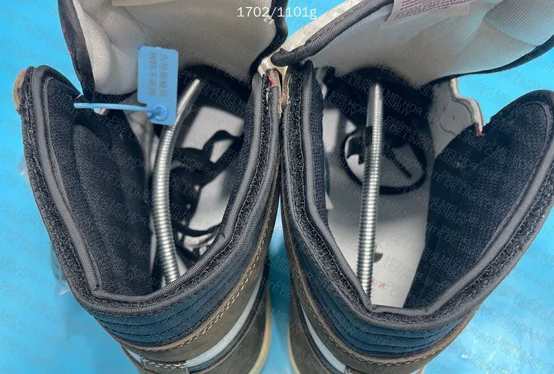 Travis Scott x Air Jordan 1 Retro High Dark Mocha 10