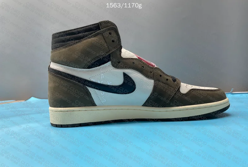 Travis Scott x Air Jordan 1 Retro High Dark Mocha - CD4487-100 5