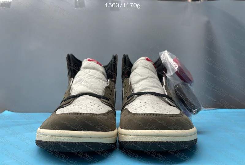 Travis Scott x Air Jordan 1 Retro High Dark Mocha - CD4487-100 6