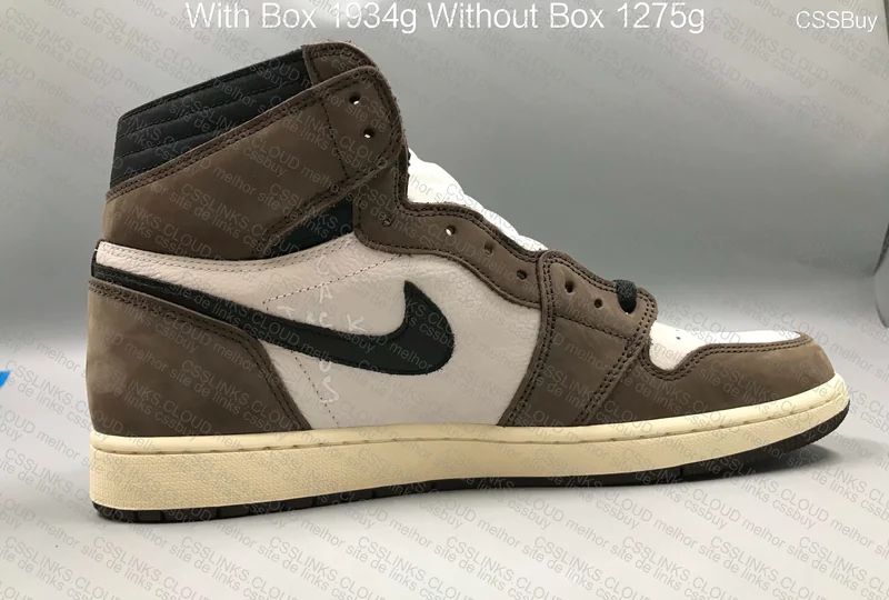 Travis Scott x Air Jordan 1 Retro High Dark Mocha (dnv k) 3