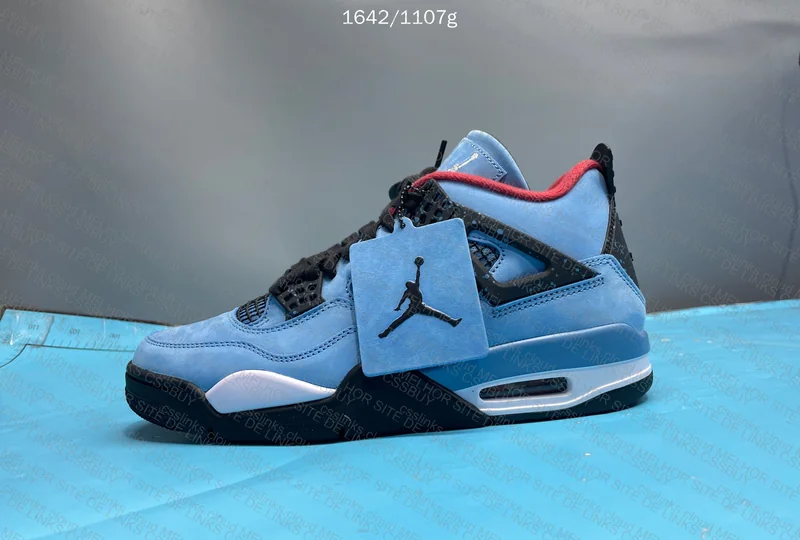 Travis Scott x Air Jordan 4 Blue