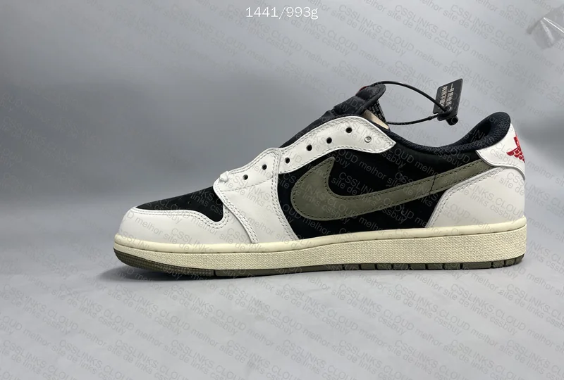 Travis Scott x Aj1 low olive 4