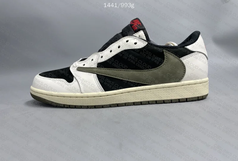 Travis Scott x Aj1 low olive 9