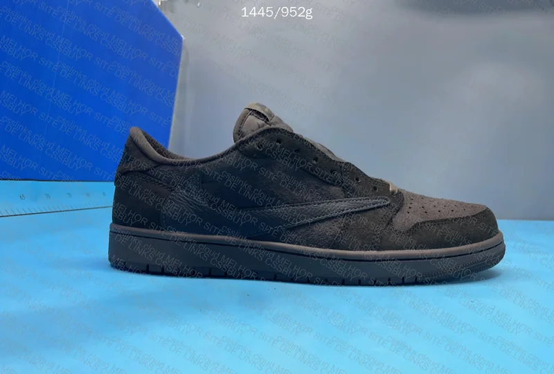 Travis scott x aj1 low velvet brown B Grade 4