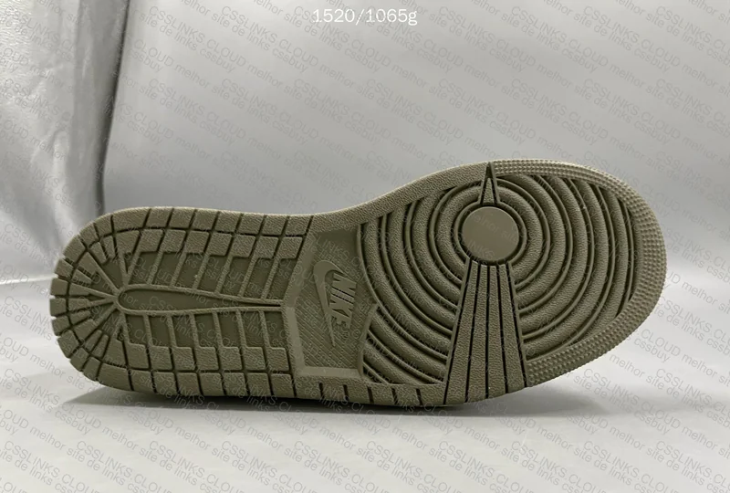 Travis Scott x Jordan Air Jordan 1 Low "Medium Olive 6