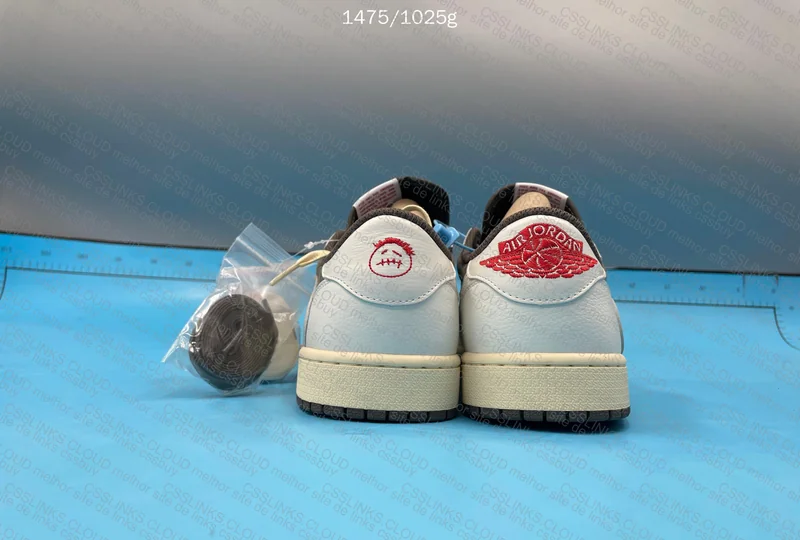 Travis Scott x Jordan Air Jordan 1 Low OG PK4.0 3