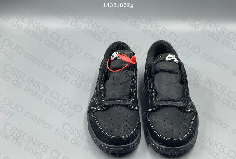 Travis Scott x Jordan Black Phantom FK