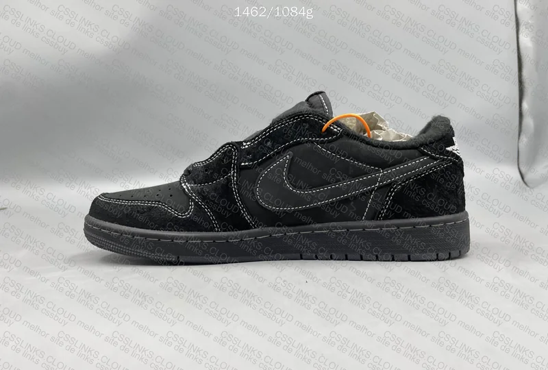 Travis Scott x Jordan Black Phantom (zok) 4