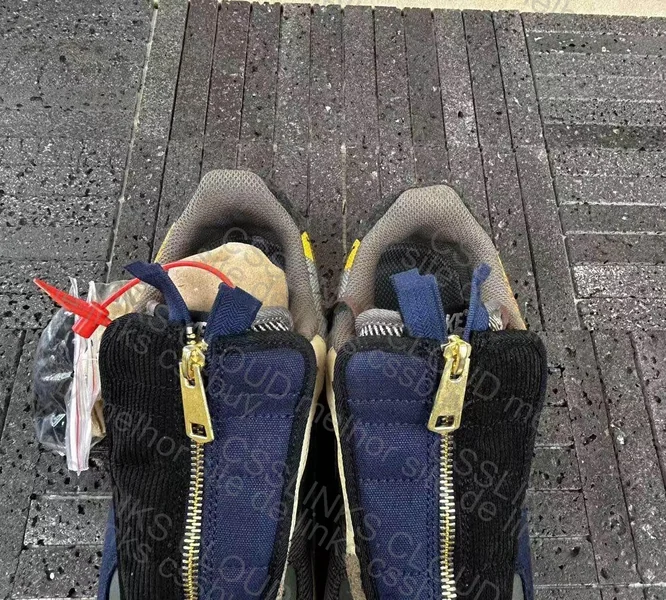 Travis Scott x Nike Air Force 1 Cactus Jack 4
