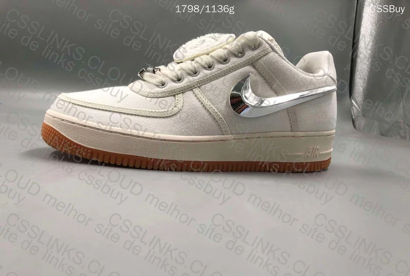 Travis Scott x Nike Air Force 1 Sail 3