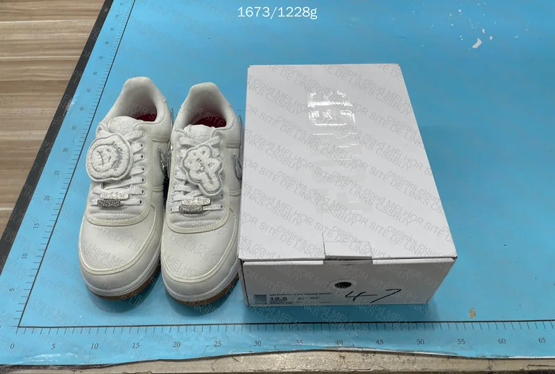 Travis Scott x Nike Air Force 1 White 2