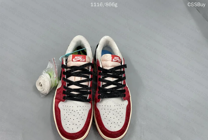 Trophy Room x Air Jordan 1 Low OG