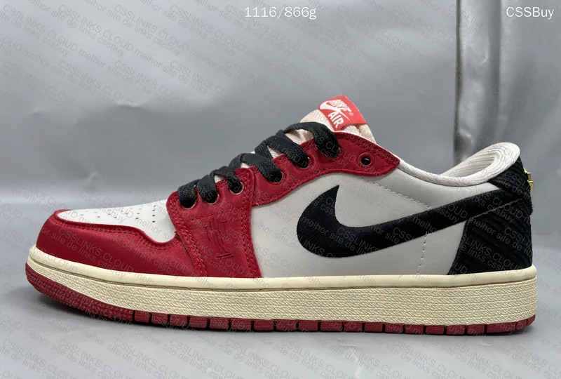 Trophy Room x Air Jordan 1 Low OG 5