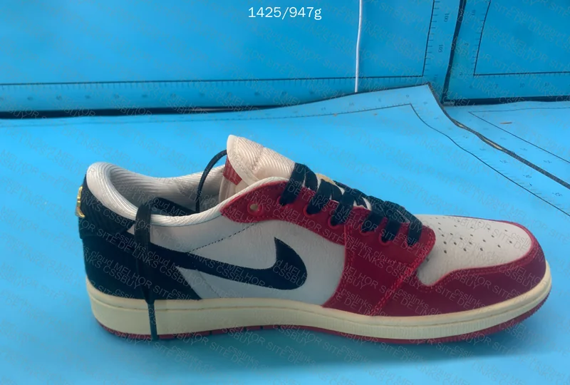 Trophy Room x Air Jordan 1 Low OG 5
