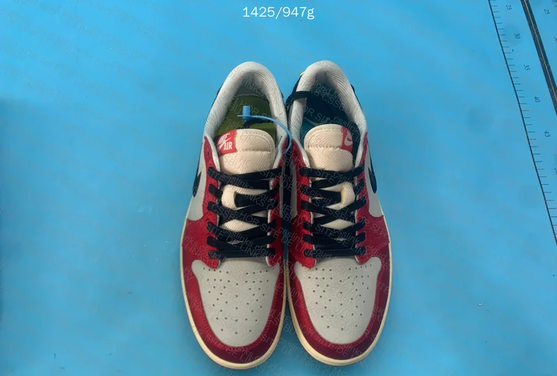 Trophy Room x Air Jordan 1 Low OG 7