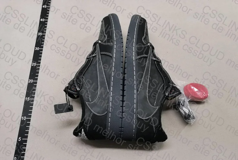 TS Black Phantom 4