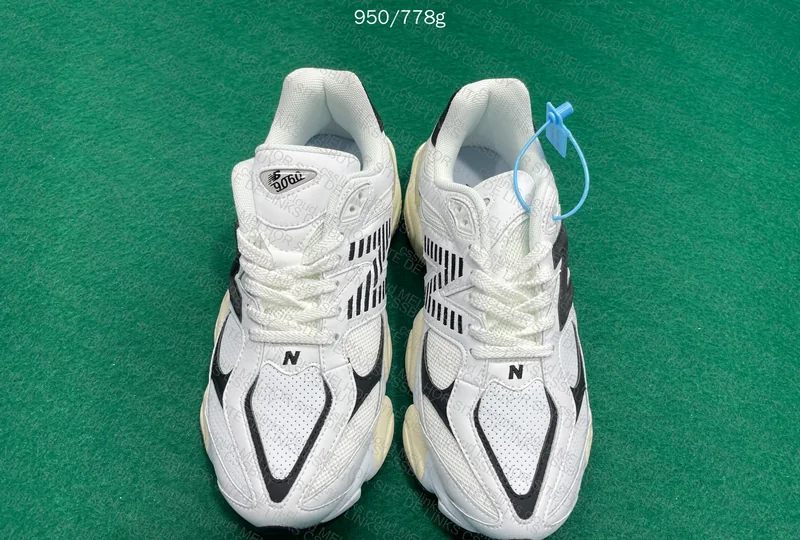 U9060AAB - New Balance 9060 4