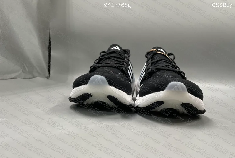 Ultra Boost 2023 LIGHT Black And White 7