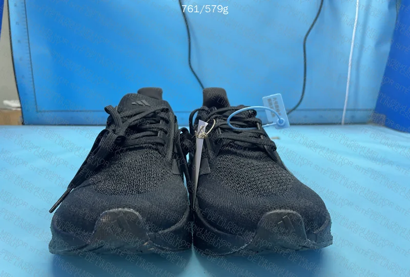 Ultra Boost 5 × 2025