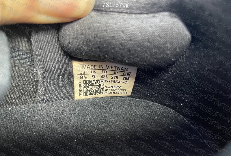 Ultra Boost 5 × 2025 8