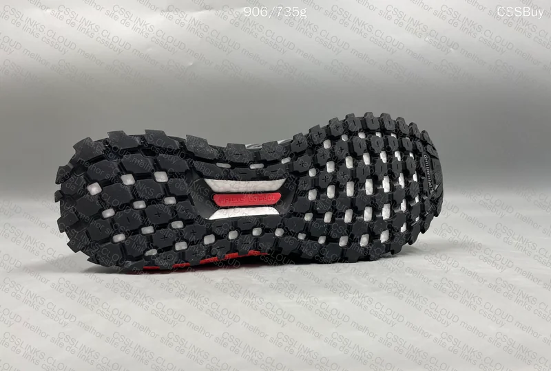 Ultra Boost All Terrain 10