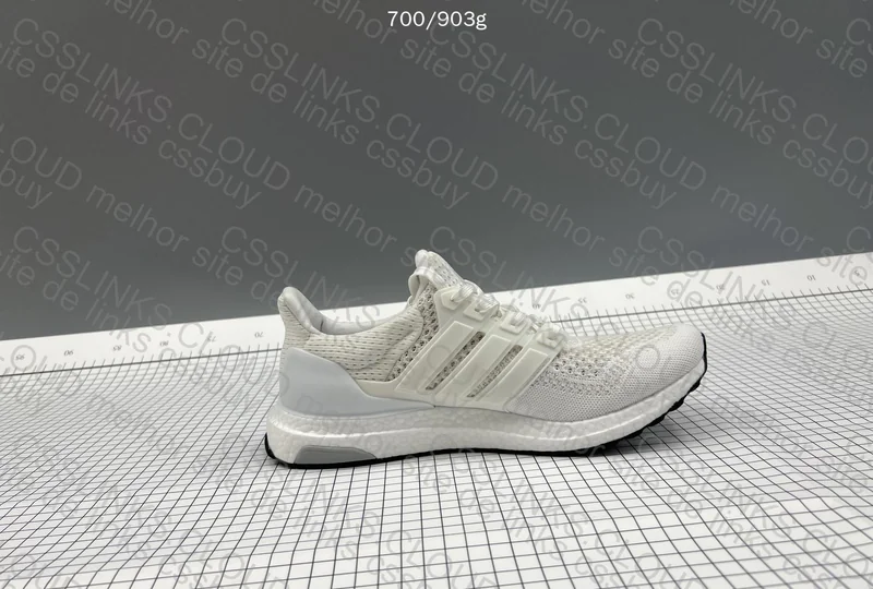 Ultraboost 1.0 4