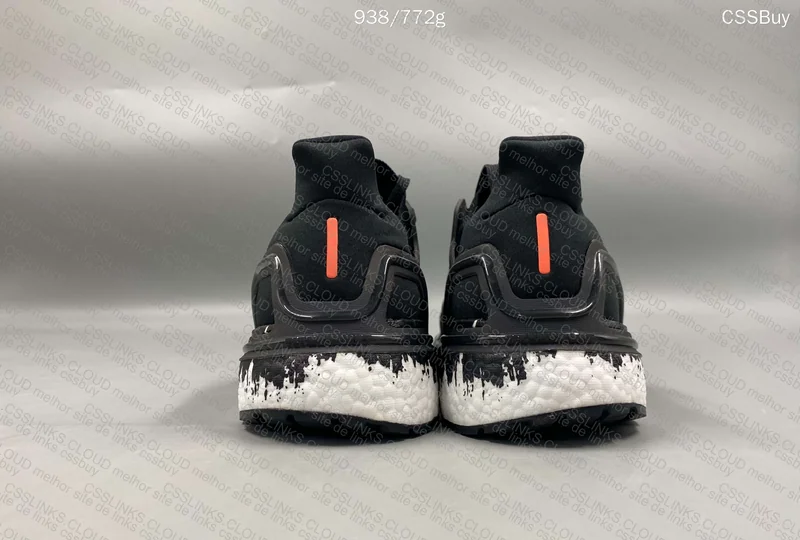 UltraBoost 20 Marble 2