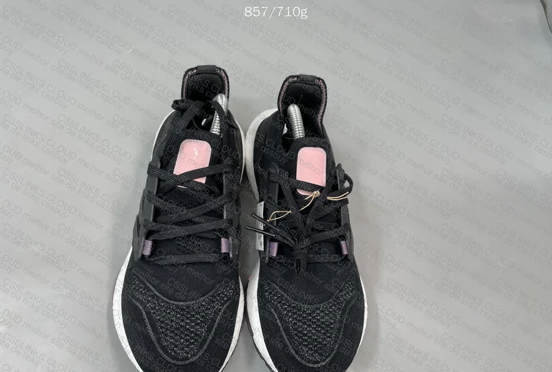 UltraBoost 2022 Black Legacy Purple
