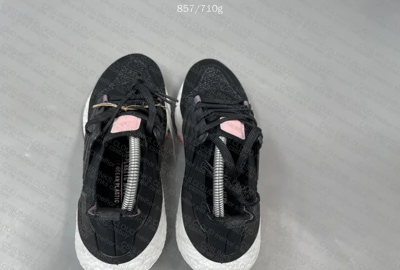 UltraBoost 2022 Black Legacy Purple 9