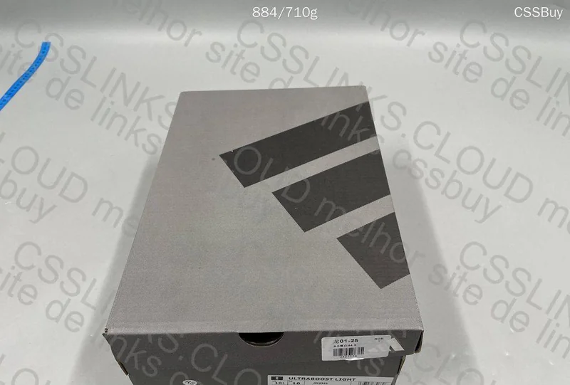 Ultraboost 2023 10