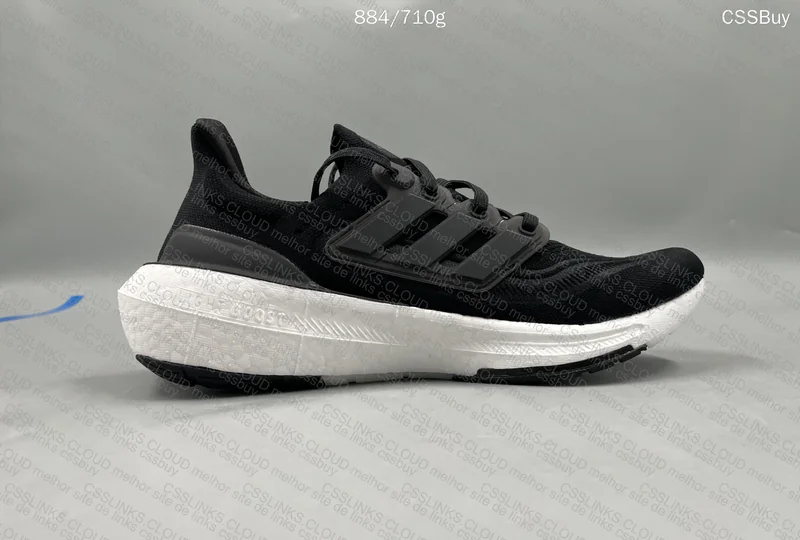 Ultraboost 2023 4
