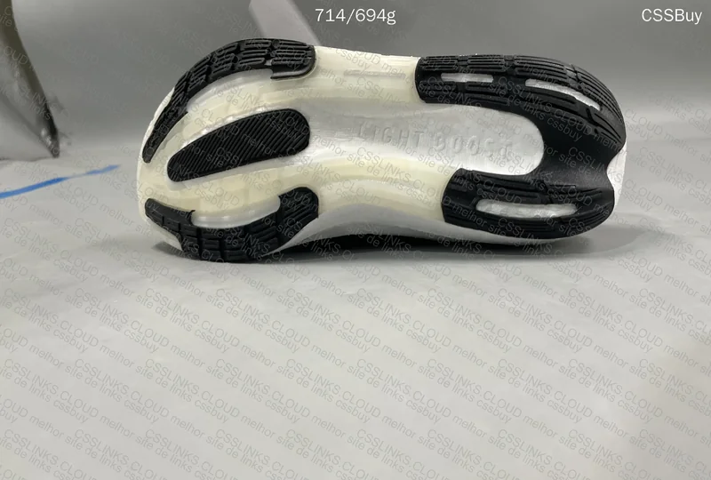 Ultraboost 2023 (GL?) 10