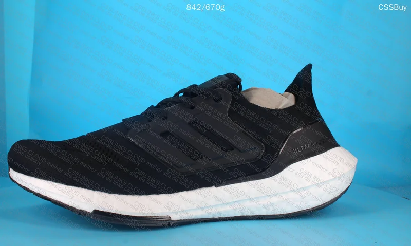 Ultraboost 22 Black