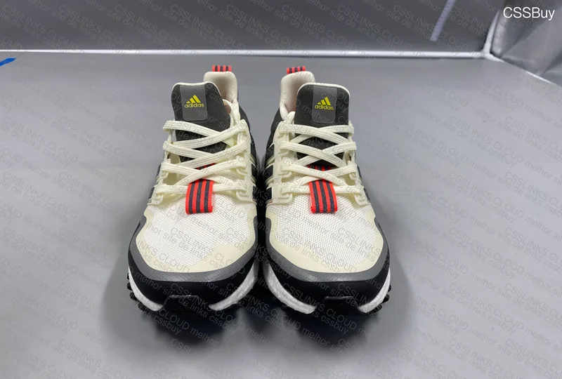 Ultraboost 22 x Ultraboost All Terrain White 4